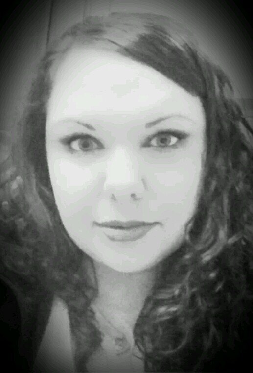A wife, a beliver, a mother of 4, a homeschooling, coupon clipping diva that is LOVING life.