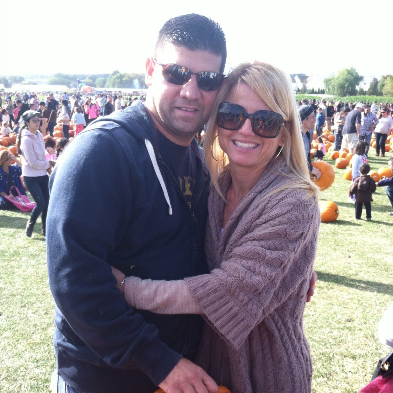 imtomv's profile picture. Business Development and Operations Executive in the Financial Services industry; Avid Sports Fan who enjoys watching games and spending time with family.