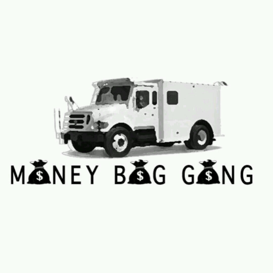 CEO/ARTIST M$NEY B$G G$NG MUSIC #FREE MY LIL BRO KADAFIA #I AM MY BROTHERS KEEPER #MBG BOOKING INFO: HOLLYWOODENT2@GMAIL.COM
