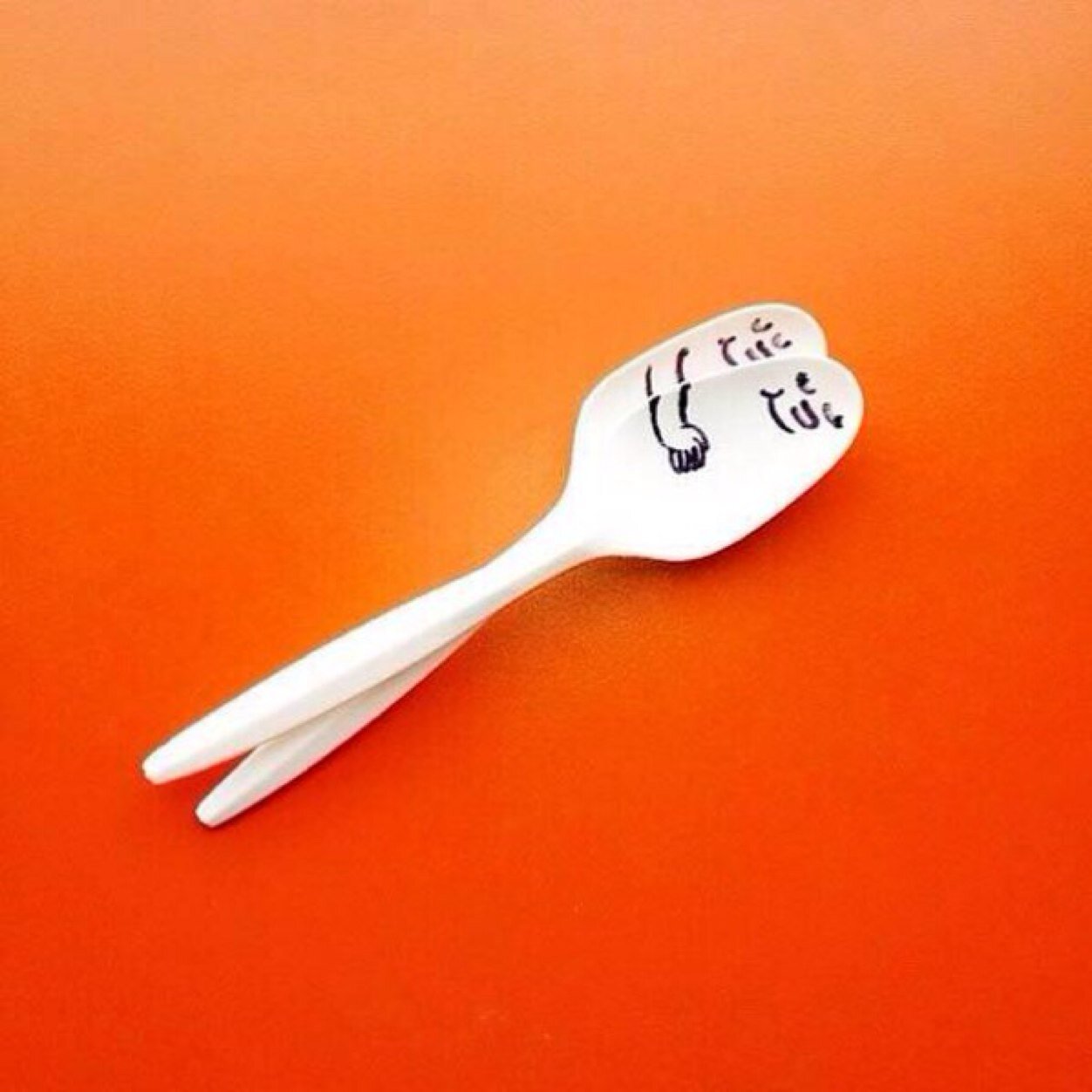 erraticoando's profile picture. positivismo real