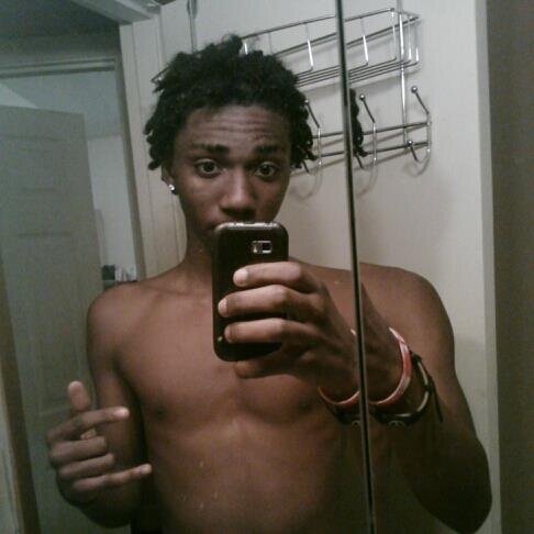 #free my hitter fried out da slam ! fuck da ops on mammas 10 toes down till i get knocked down ! CtG is the gang cuz we be doing them Cut Throat things ....but