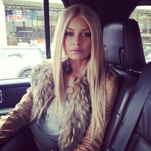 Be the girl you want your daughter to be. Be the girl you want your son to date. Be classy, anything but trashy.