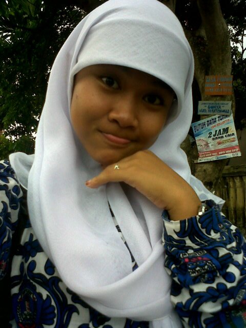 Cindynovelliisa's profile picture. • Mention For FollbДck :) |• No Mention No FollbДck ;) (y) (◦˘▿˘)ε˘ځ) ♡‎♥  Padang,Sumatera Barat