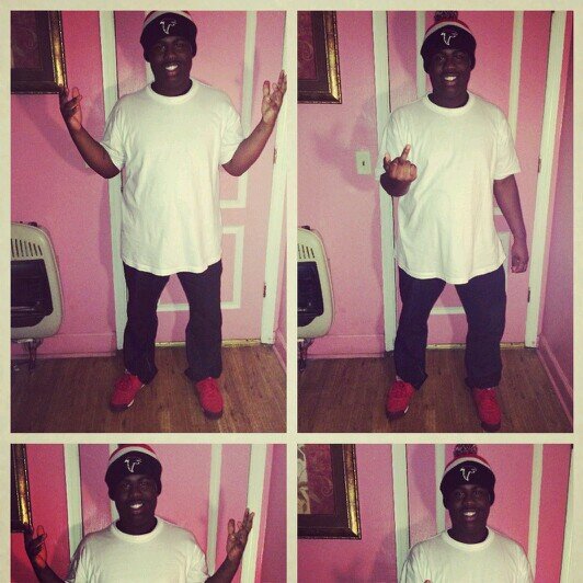 All about my $$$$ Follow me and ill follow bakk