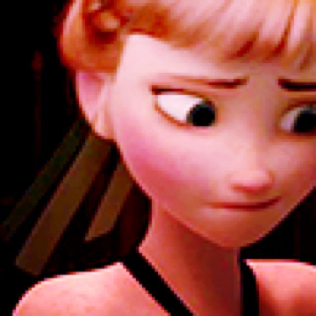 QuirkyRoyalty's profile picture. “Some people are worth /freezing/ for.” —{ ♛ }