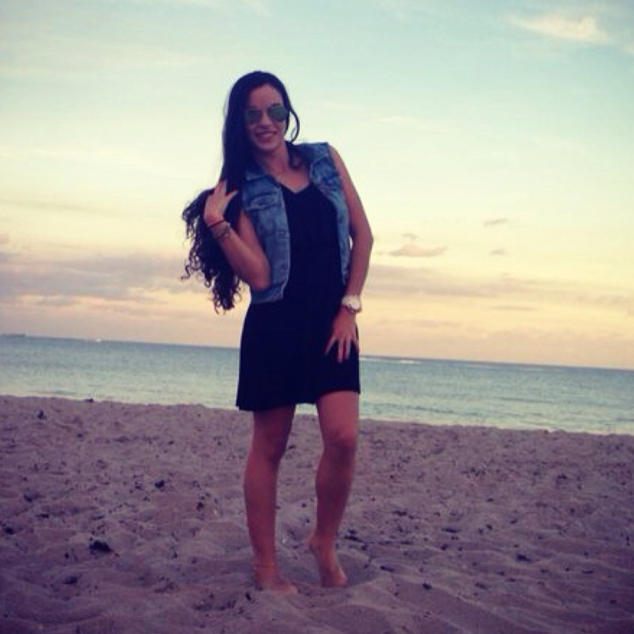 mmarceayala's profile picture. Arriba está, quien para abajo mira! ♥