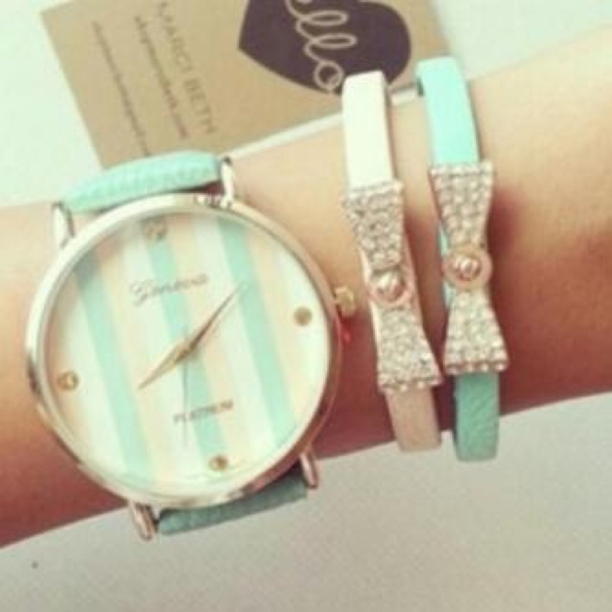 memi_1420's profile picture. 