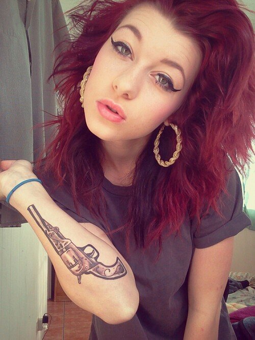 I want a laid back, funny, shit talking, play fighting, and I love you type of relationship.