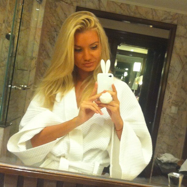 MallorieTandy's profile picture. Girl are you from Illinois because you're illannoying.