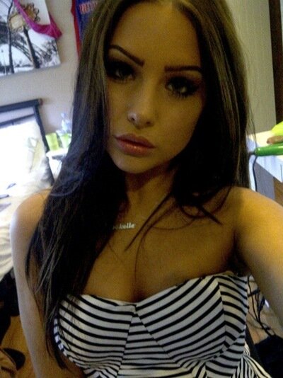 A good relationship should have three things eyes that won't cry, lips that won't lie and love that won't die.