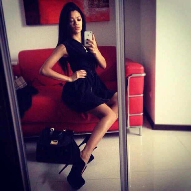 Too many girls let their past stop them from moving forward.