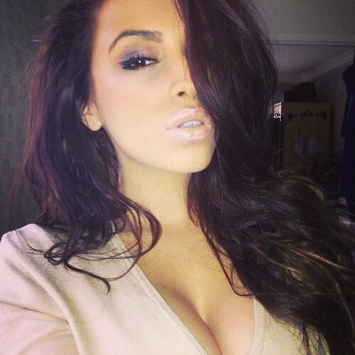 RachelleHolting's profile picture. I hate being second to those I put first.