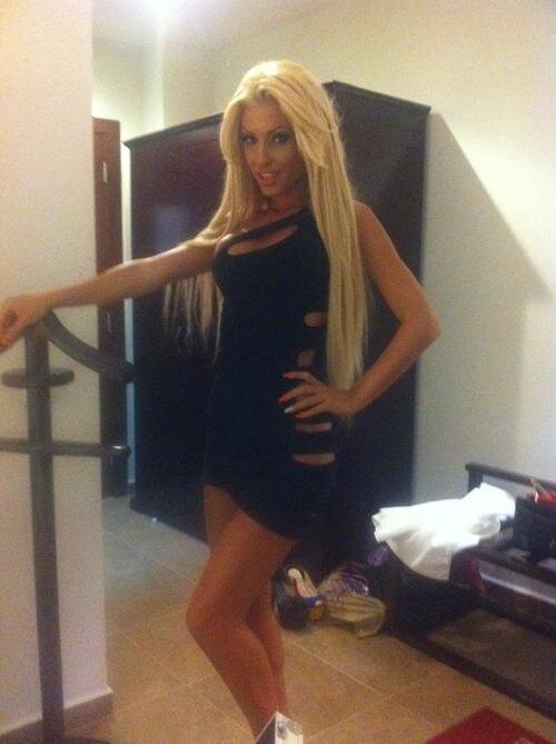 MartaMacDarragh's profile picture. It's crazy how i automatically smile when i talk to you.