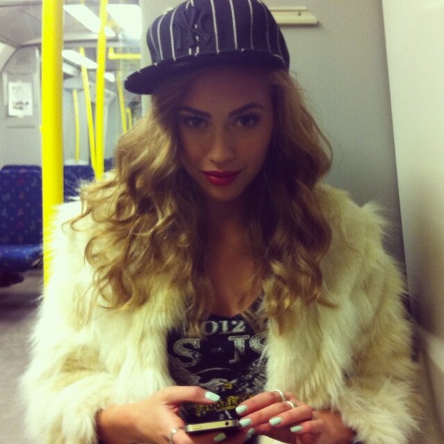 RorieDurrans's profile picture. One day you'll realize how much I cared...