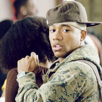 SowesSms13's profile picture. ʙяooиᴢƴ