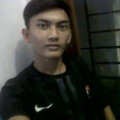 orang nya sangat simple❤ apa adanya❤ 030912❤ @Non_lia_sari❤