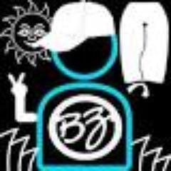 jomblo itu simple,selebihnya tergantung mereka yang memaknakan arti kesendirian.Jomblo isn't!!! ,mending follow @jomblo_jo
