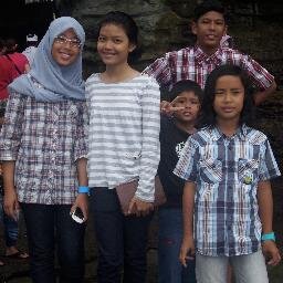 There's no rainbow without a rain ☀ | COMATE Bandung | 8G Essar | 01 Maret 2014 My boyfriend Laurensius Denis Wicaksono (˘⌣˘)ε˘`(♡♥) | Follback? Just mention :)