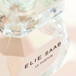 Suivi de Elie Saab / Dior / Chanel / Modes / Parfums / Critiques / Actus