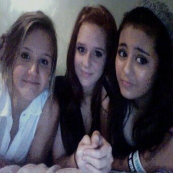 I. L O V E. J U S T I N. B I E B E R ♥ 'Belieber & Laouver( -follow me an i shall follow back(: