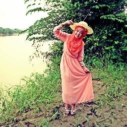 GIRLS Fighting yakinlah pelangy akan datang jady nikmaty saja badai yang sedang ada saat ini