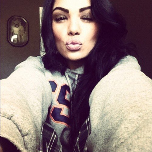 ValerieSilverlo's profile picture. You can never understand why people do stupid things for LOVE, unless you, yourself experience how it is to be in LOVE.