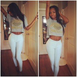 SoniaGillbard's profile picture. I'm scared of getting too close to anyone, because those who said that they'll always be there for me, left.