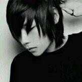 Sweet hell, the infinite hallucination.”
求めてるのは甘い地獄、無限の幻覚      J  →   Mine