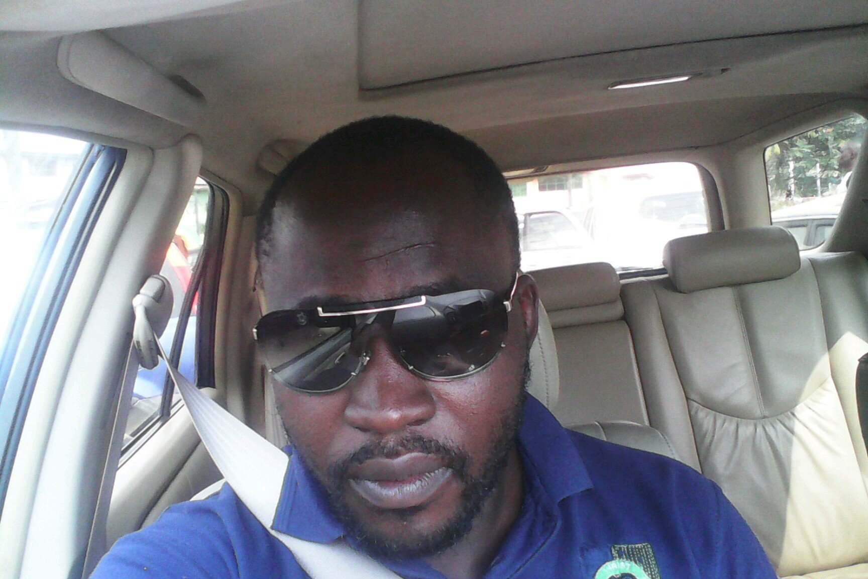 IgeleSamuel's profile picture. I'm dark,tall and huge,from 9ja. I'm a student and worker