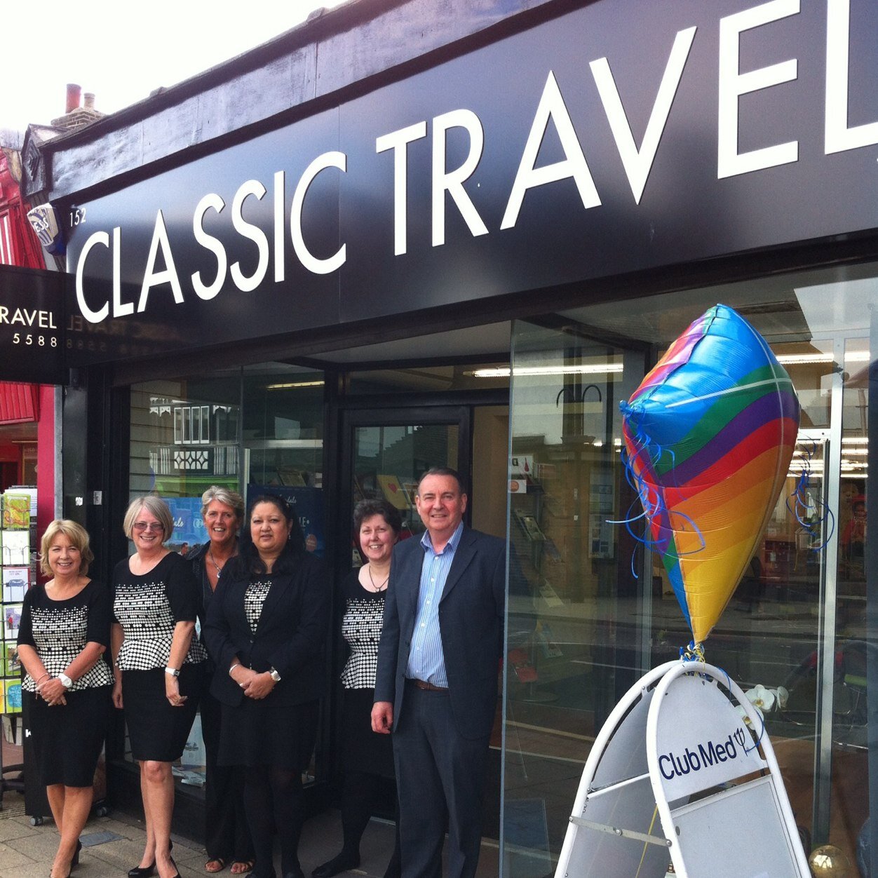 We are an independent Travel Agency which has been trading for over 30yrs in Loughton. We are fully ABTA and IATA bonded. http://t.co/RBkUpICdYn