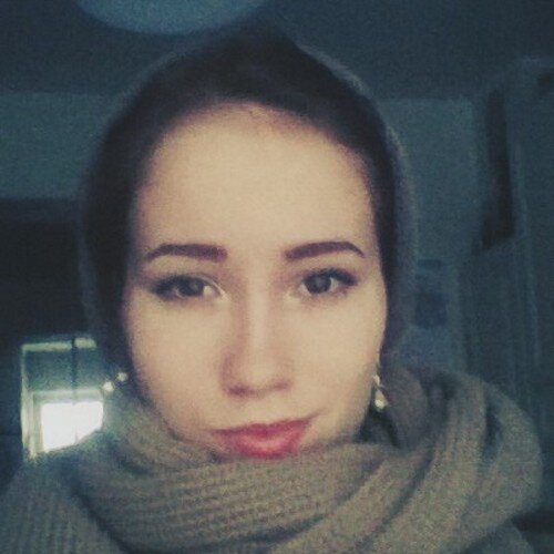 veera_liisa's profile picture. Film student with a taste for adventure and inner monologue.