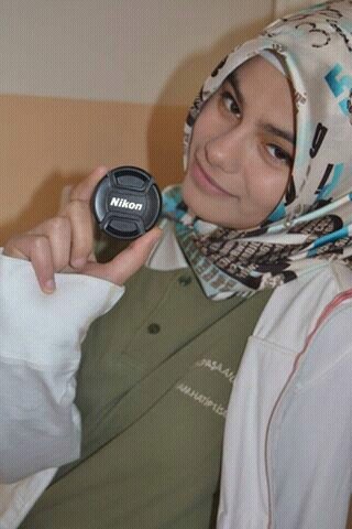 RabiaAsk's profile picture. unuttum gidenleri gidenler dönmüyor geri