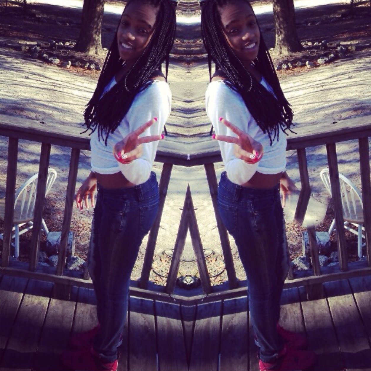 'kik _keayanaa | Sophomore | follow me thoughh(: