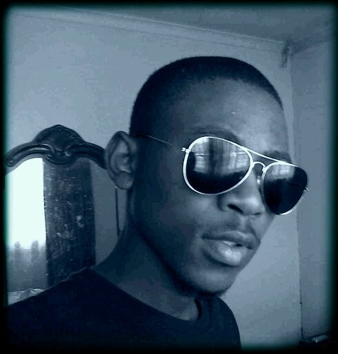 MelzMelumzi's profile picture. 