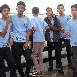 novri_andri's profile picture. sayangilah orang tuamu ,,sebagai mana mereka menyangimu