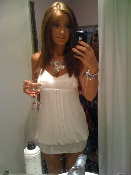 BertineNewsholm's profile picture. Treat your girl right, or sit back and watch someone else do it for you.