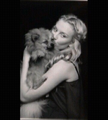 mandieshawquila's profile picture. ppl fflw me then i fllbck x