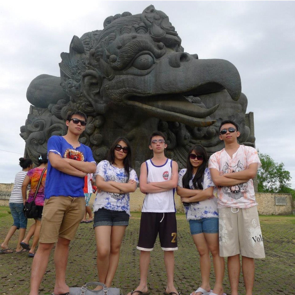 IvanSuryaK's profile picture. 