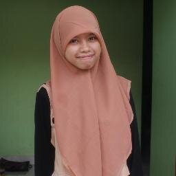 Keep smile although it was hurt. . .