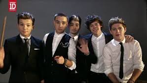 directiner de corazon si eres directioner me vas a segur  y sabras todas las cosas de los chicos de one directio y igual imagenes