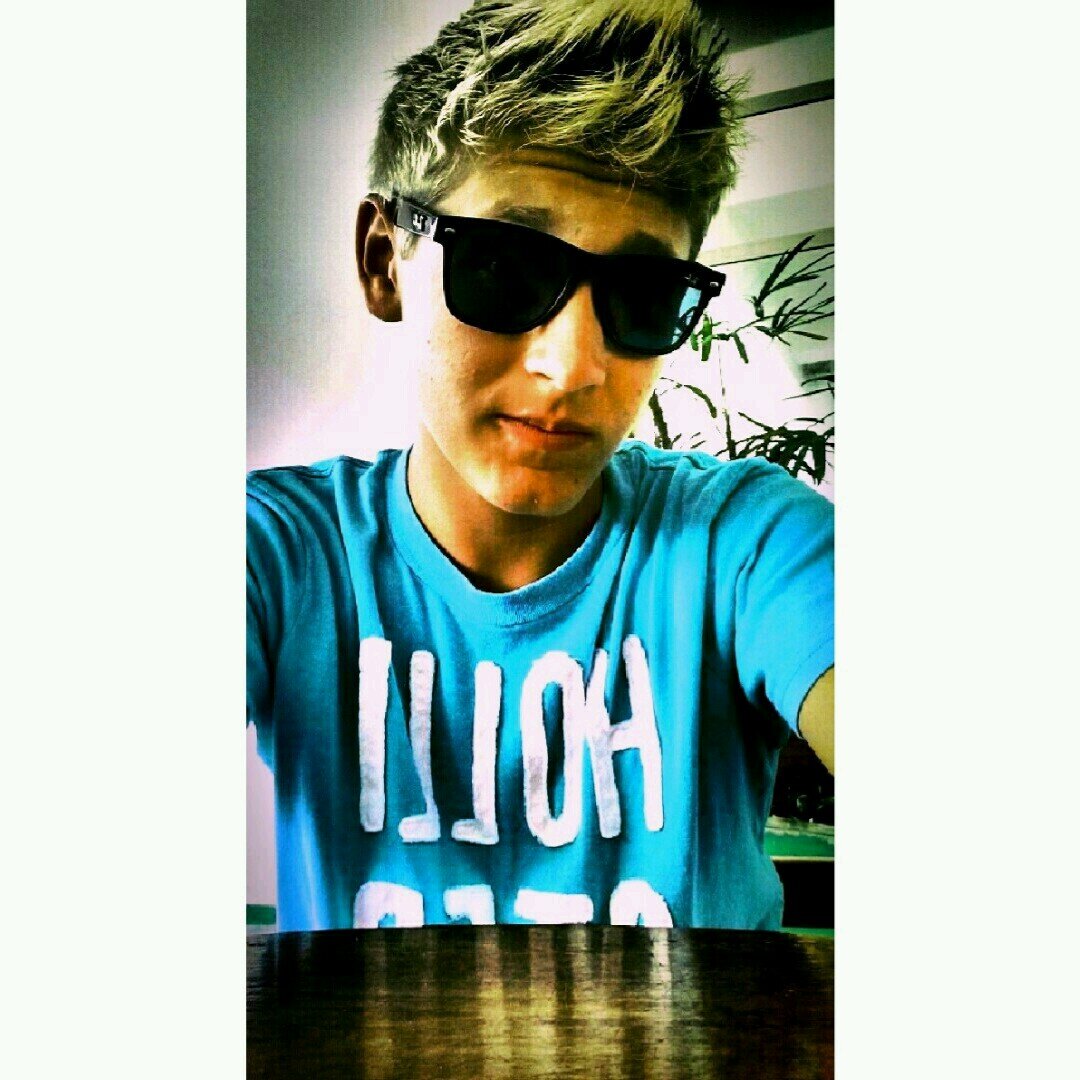 Insta: vitoordealmeida.  Whats: 996601996