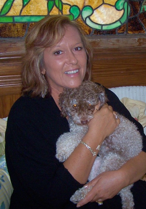 mom of many, owner of Master's Touch Minerals Cosmetics, home educator/ homeschooler, writer, entrepreneur, artist, peace-loving free spirit, woman of God