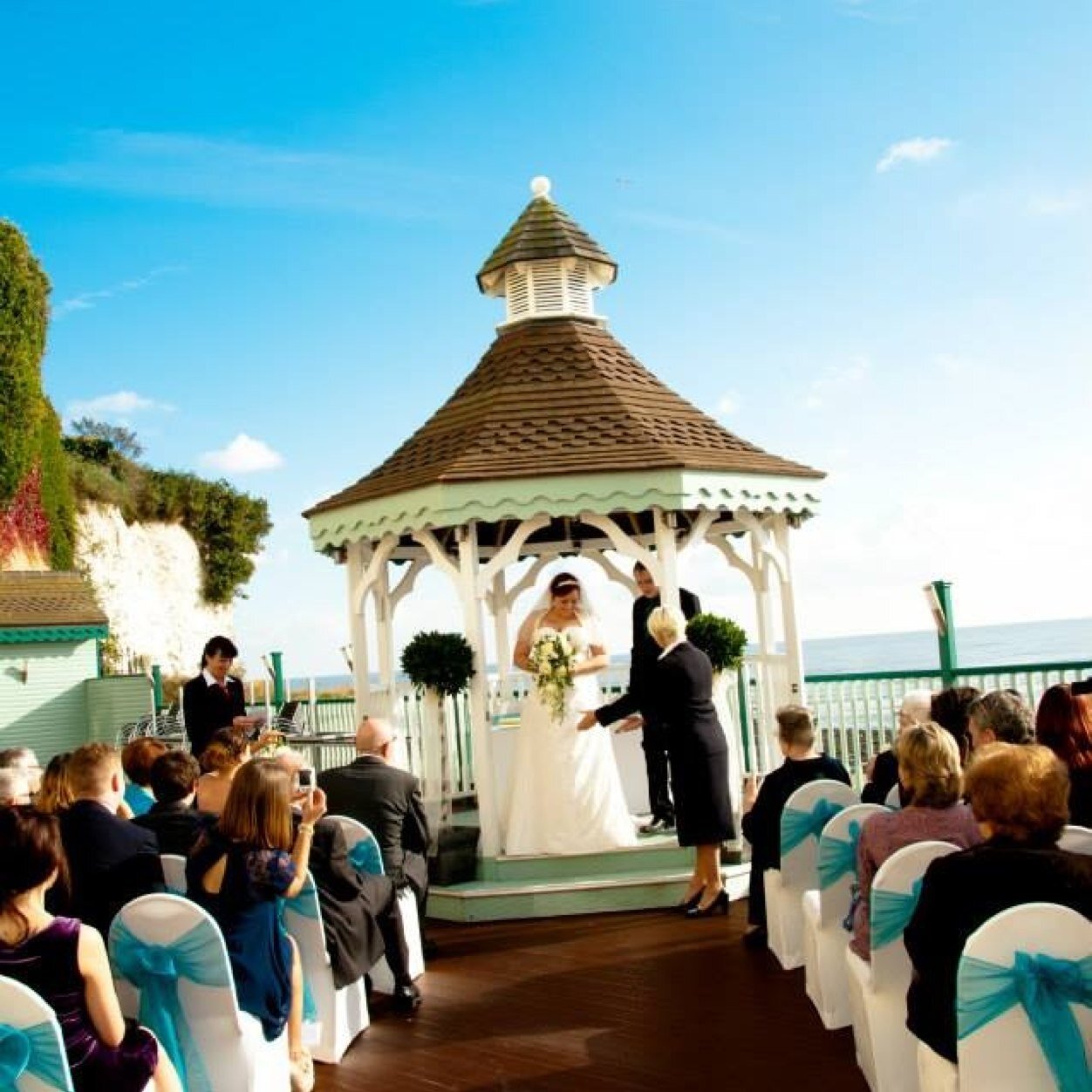 Idylically located on the cliffs of Pegwell Bay. One of Thanet's top wedding venues. Superb home cooked food served 12-9pm 42 beautiful hotel rooms 01843 59949