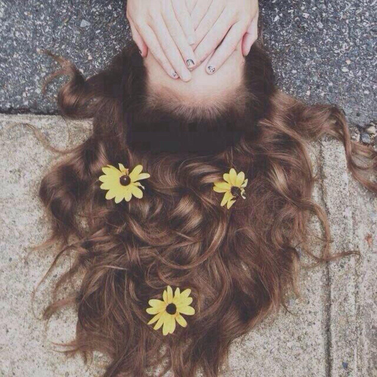 Flowers in her hair & Jesus on her heart⚓️ ~We have this hope as an anchor for the soul, firm and secure. Hebrews 6:19~