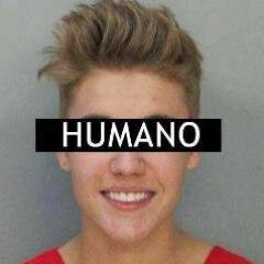 Não é por que eu gosto do maconha que eu fumo Justin Bieber '-' Sabe o @justinbieber então já peguei