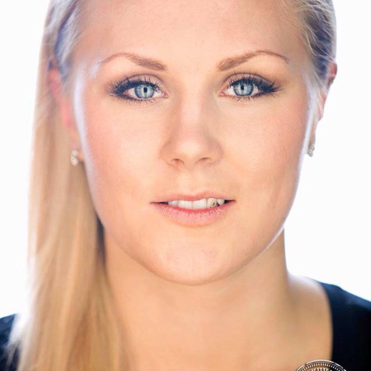 Meeri raisenin. Finnish Hockey player.