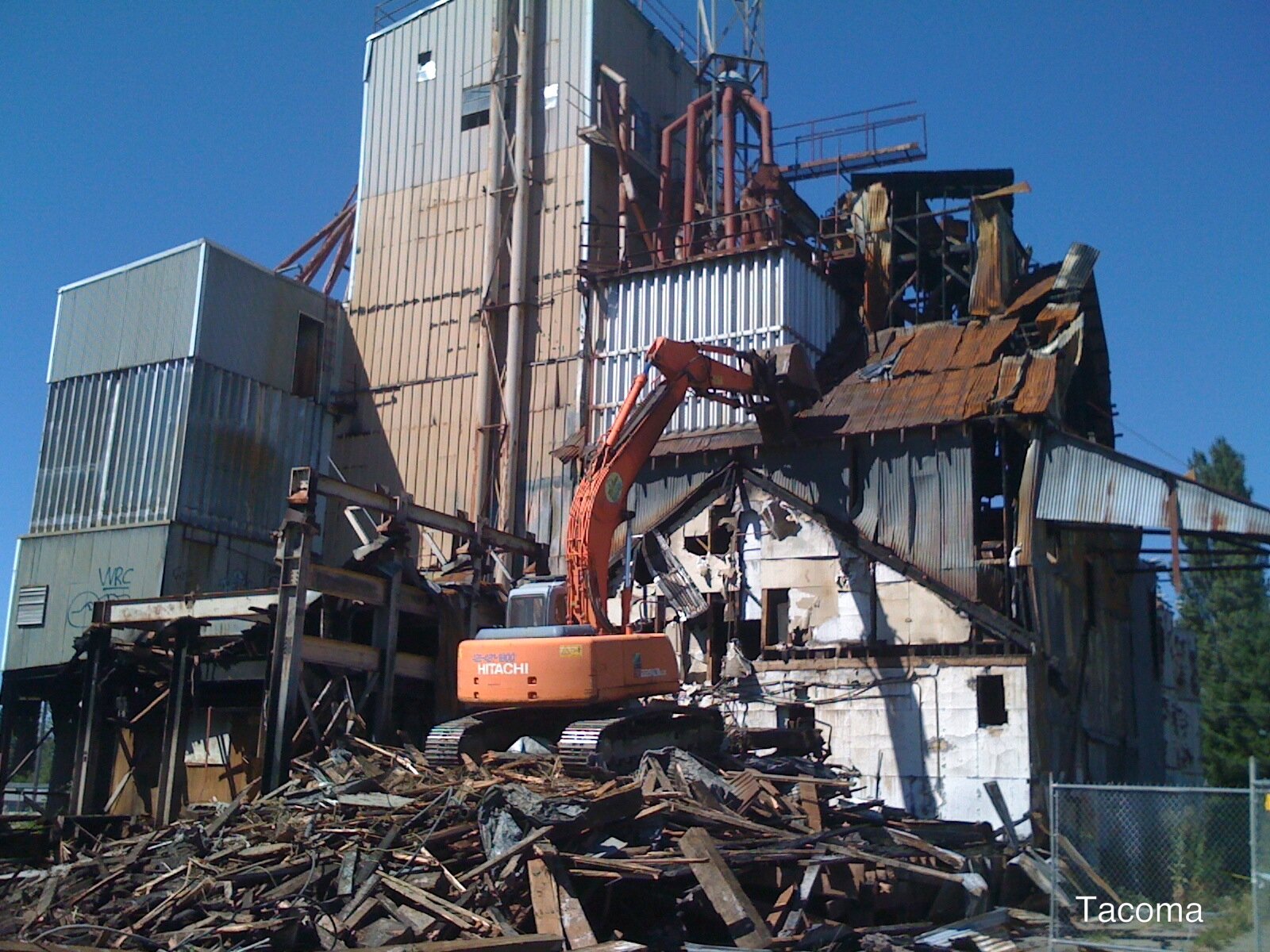 Check out our website http://t.co/W8YEAuXDgd to see photos of our #demolition & #excavation projects. Get a free demolition or excavation quote 4 your project.