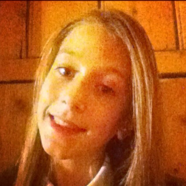 lolliep3's profile picture. 