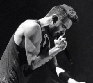 Hiiiii! Pls follow @PUNKROCKZARRY_ tysm! Ily xx