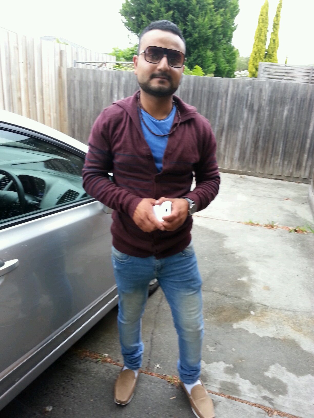 SiNgHjAsPrEeTss's profile picture. 